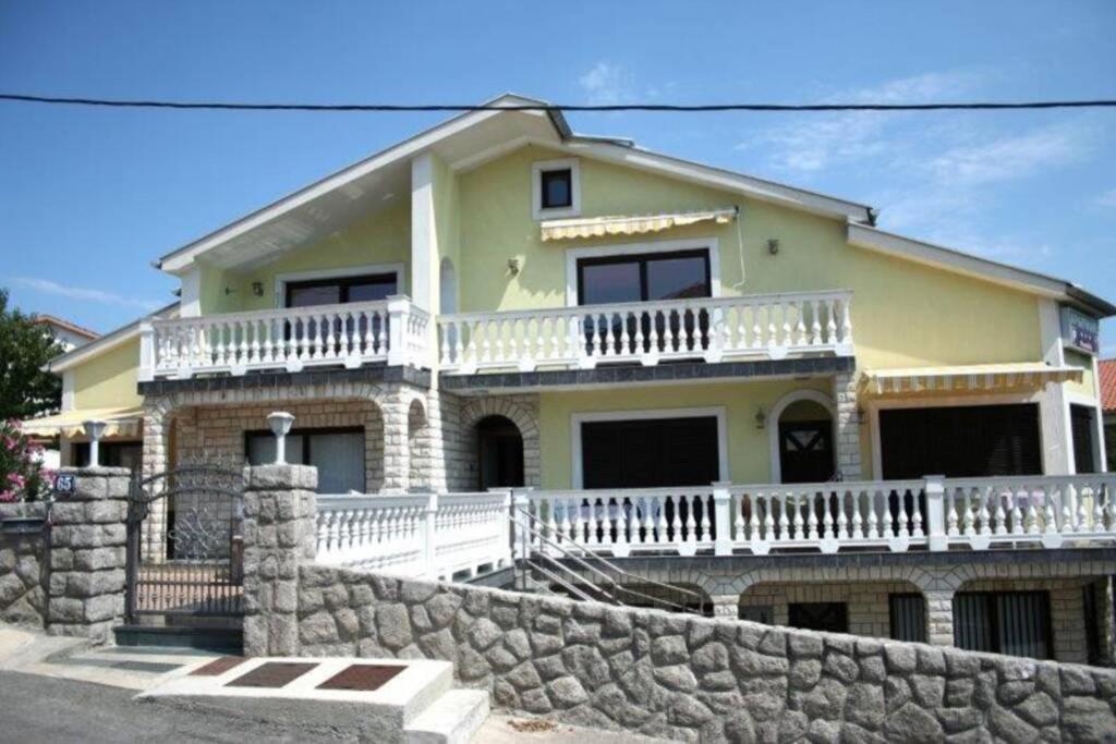 Apartman Nikola Salatić Extérieur photo